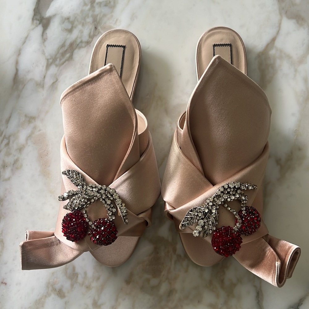 COLLECTORS! No.21 Womens Satin Knot Flat Slides crystal cherry cherries 39 NIB